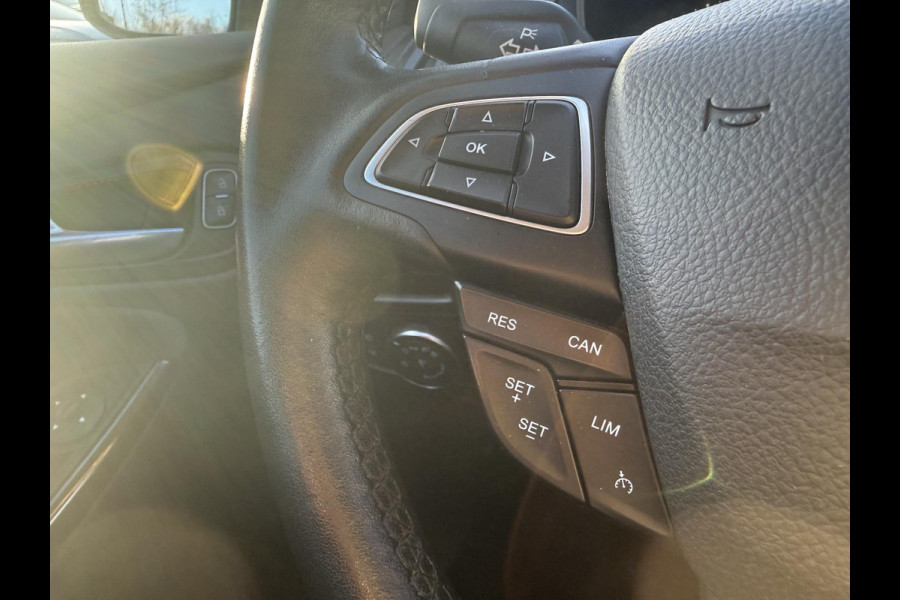 Ford FOCUS Wagon 1.0 Ecoboost Titanium 125pk Trekhaak | Navigatie | Apple Carplay, Android Auto | Voorruit verwarming | Dealer onderhouden