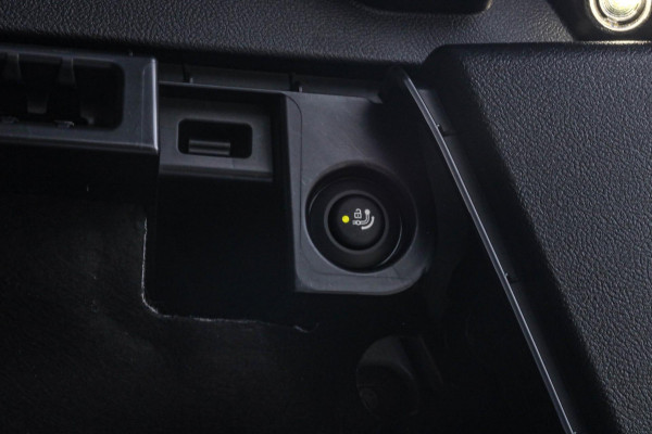 BMW X3 XDrive30e M-Sport | Pano| Trekhaak | Laser | Dealer onderhouden | Head Up | Camera |1e eig. | 30e | Plug-in | Facelift