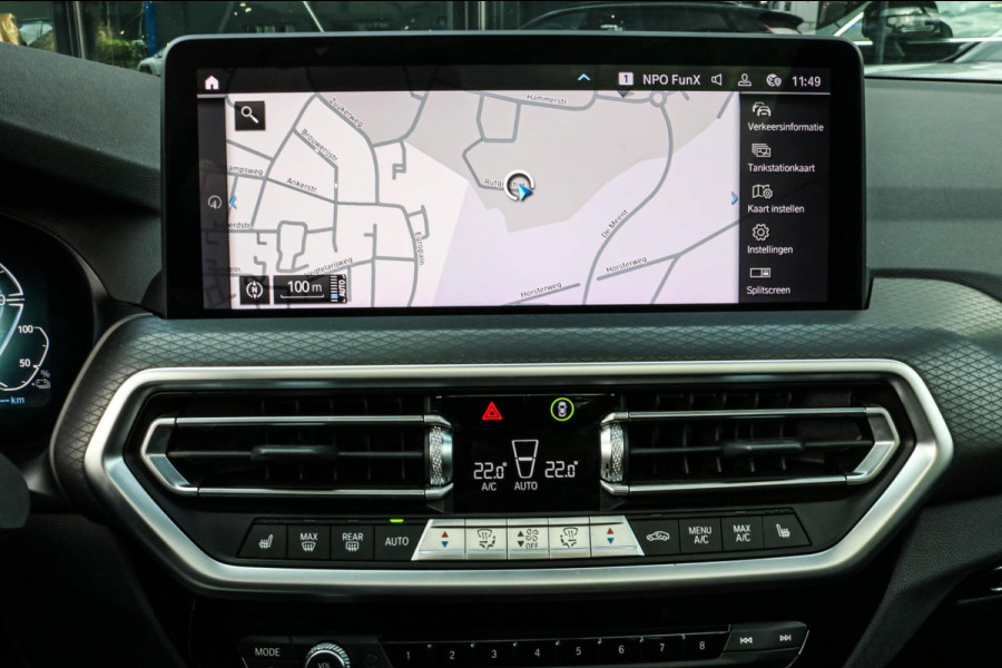 BMW X3 XDrive30e M-Sport | Pano| Trekhaak | Laser | Dealer onderhouden | Head Up | Camera |1e eig. | 30e | Plug-in | Facelift