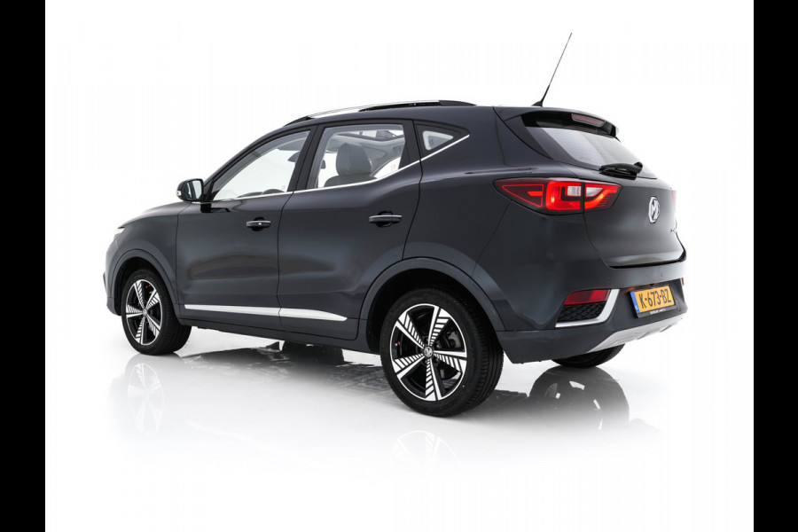 MG ZS EV Luxury 45 kWh (INCL-BTW) Aut. *PANO | LEATHER | CCS-FASTLOADER | KEYLESS | NAVI-FULLMAP | ADAPTIVE-CRUISE | CAMERA | HEATED-SPORTSEATS | CARPLAY | BLINDSPOT | DAB | LANE-ASSIST | 17''ALU*