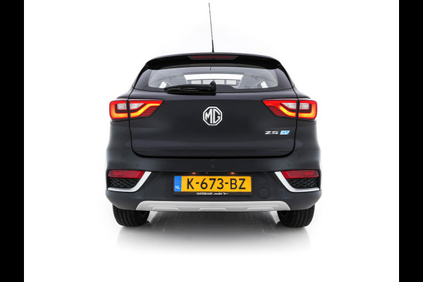 MG ZS EV Luxury 45 kWh (INCL-BTW) Aut. *PANO | LEATHER | CCS-FASTLOADER | KEYLESS | NAVI-FULLMAP | ADAPTIVE-CRUISE | CAMERA | HEATED-SPORTSEATS | CARPLAY | BLINDSPOT | DAB | LANE-ASSIST | 17''ALU*