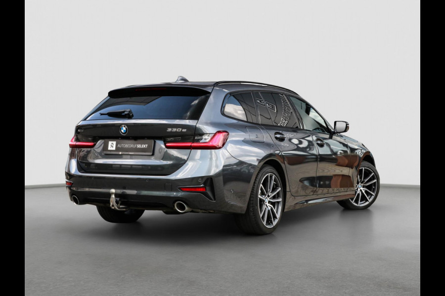 BMW 3 Serie Touring 330e xDrive - TREKHAAK - 360 CAMERA - DEALER ONDERHOUDEN - LED - HOUTINLEG - SFEERVERLICHTING