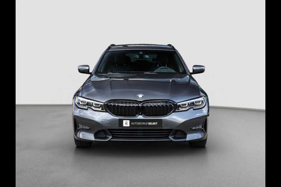 BMW 3 Serie Touring 330e xDrive - TREKHAAK - 360 CAMERA - DEALER ONDERHOUDEN - LED - HOUTINLEG - SFEERVERLICHTING