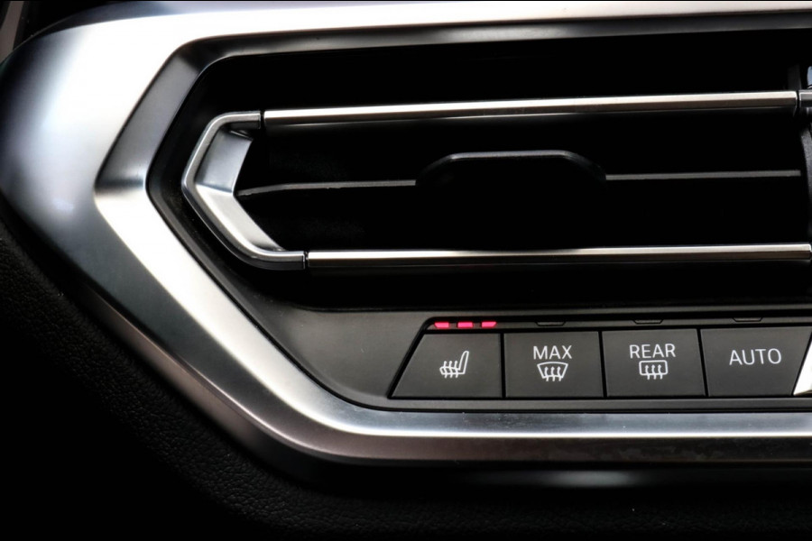 BMW 3 Serie Touring 330e xDrive - TREKHAAK - 360 CAMERA - DEALER ONDERHOUDEN - LED - HOUTINLEG - SFEERVERLICHTING