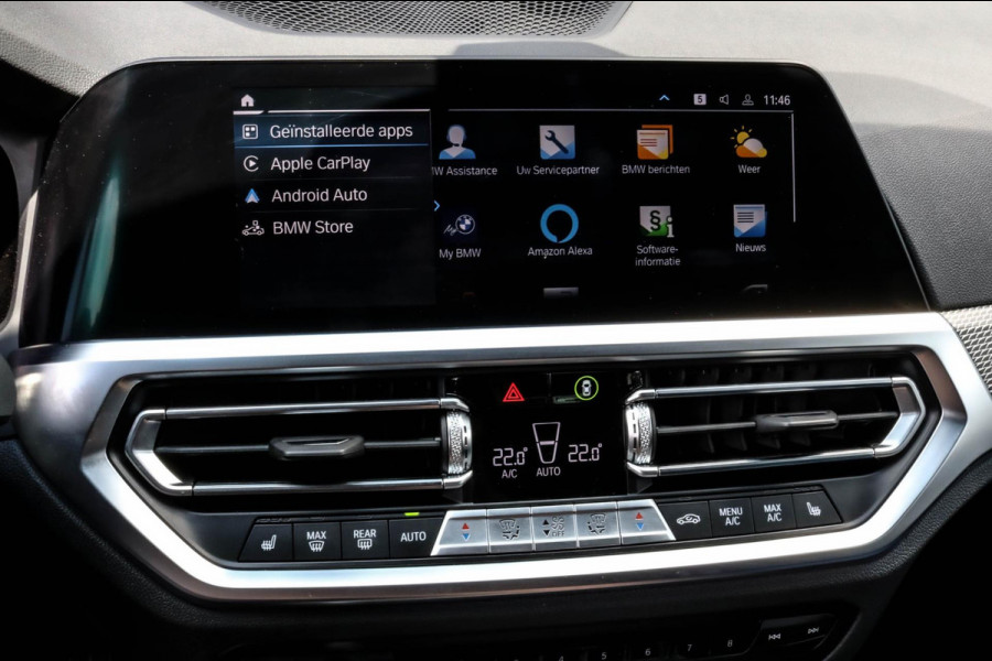 BMW 3 Serie Touring 330e - M-SPORT - CARPLAY - SFEERVERLICHTING - DEALER ONDERHOUDEN - EERSTE EIGENAAR - STOELVERWARMING