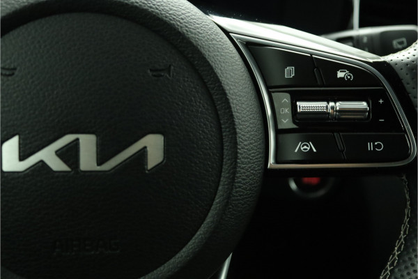 Kia Ceed Sportswagon 1.5 T-GDi GT-Line Apple Carplay/Android Auto - Cruise Control - Dodehoekdetectie - Panoramadak - Navigatie - Stuur/Stoelverwarming Fabrieksgarantie tot 07-2031