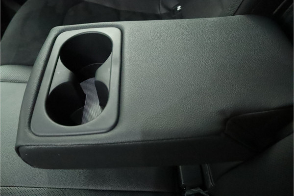 Kia Ceed Sportswagon 1.5 T-GDi GT-Line Apple Carplay/Android Auto - Cruise Control - Dodehoekdetectie - Panoramadak - Navigatie - Stuur/Stoelverwarming Fabrieksgarantie tot 07-2031