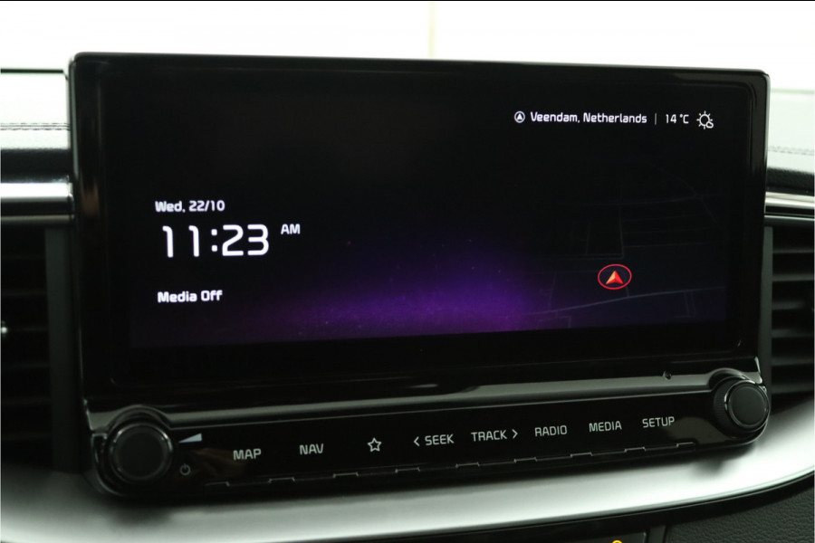 Kia Ceed Sportswagon 1.5 T-GDi GT-Line Apple Carplay/Android Auto - Cruise Control - Dodehoekdetectie - Panoramadak - Navigatie - Stuur/Stoelverwarming Fabrieksgarantie tot 07-2031