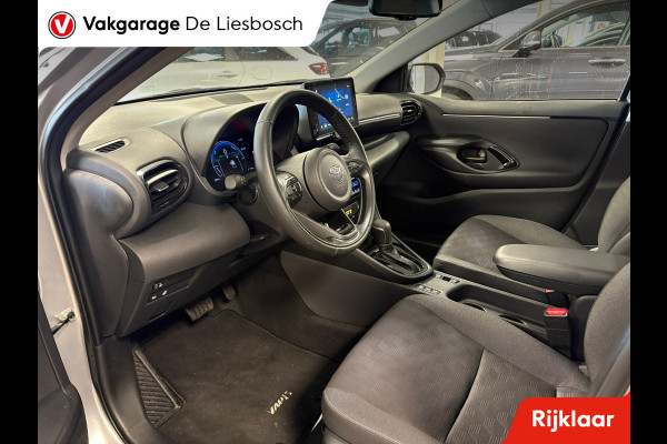 Toyota Yaris 1.5 Hybrid 115 First Edition / stoel en stuur verwarming/ camera / carplay /