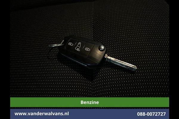 Citroën Berlingo 1.2 PureTech 111pk **Benzine** L1H1 Euro6 Airco | 3-Zits | Camera | Navigatie | Apple Carplay Cruisecontrol, Android Auto, Parkeersensoren