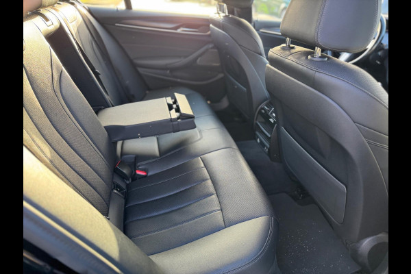 BMW 5 Serie 530e Executive Leder H&K Camera Led M Pakket 2023