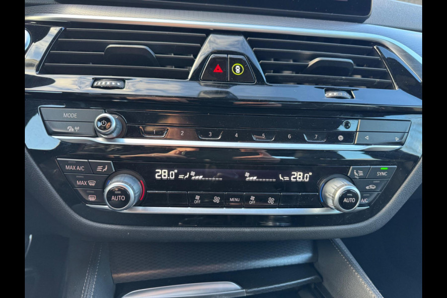 BMW 5 Serie 530e Executive Leder H&K Camera Led M Pakket 2023