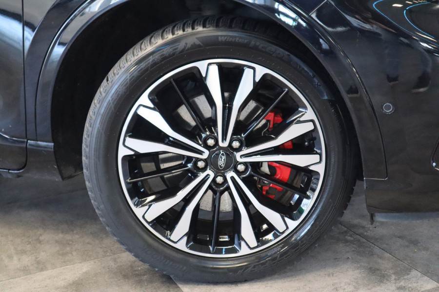 Ford Kuga 2.5 PHEV Vignale B&O Soundsystem Winterpakket Handsfree 24 maanden garantie mogelijk (*vraag naar de voorwaarden)