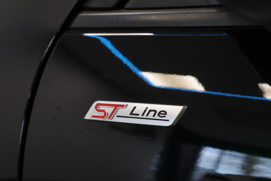 Ford Kuga 2.5 PHEV Vignale B&O Soundsystem Winterpakket Handsfree 24 maanden garantie mogelijk (*vraag naar de voorwaarden)