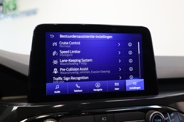 Ford Kuga 2.5 PHEV Vignale B&O Soundsystem Winterpakket Handsfree 24 maanden garantie mogelijk (*vraag naar de voorwaarden)