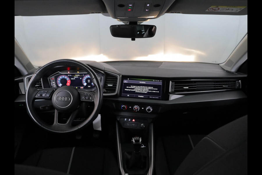 Audi A1 Sportback 25 TFSI Pro Line 95 pk | Navigatie via App | Parkeersensoren achter | Apple Carplay/Android Auto | Cruise control |
