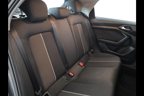 Audi A1 Sportback 25 TFSI Pro Line 95 pk | Navigatie via App | Parkeersensoren achter | Apple Carplay/Android Auto | Cruise control |