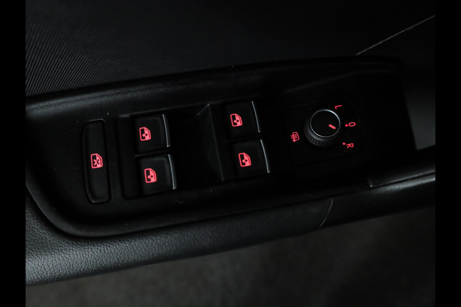 Audi A1 Sportback 25 TFSI Pro Line 95 pk | Navigatie via App | Parkeersensoren achter | Apple Carplay/Android Auto | Cruise control |