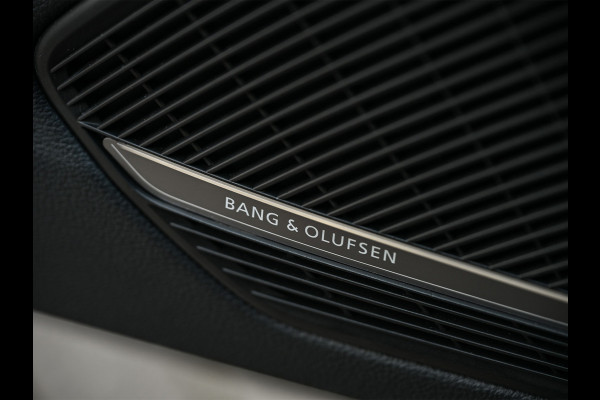 Audi A5 Sportback 40 TFSI quattro 204pk S edition Competition · NL-auto · Panoramadak · S-seats · B&O sound · Camera · Ambiance interieu