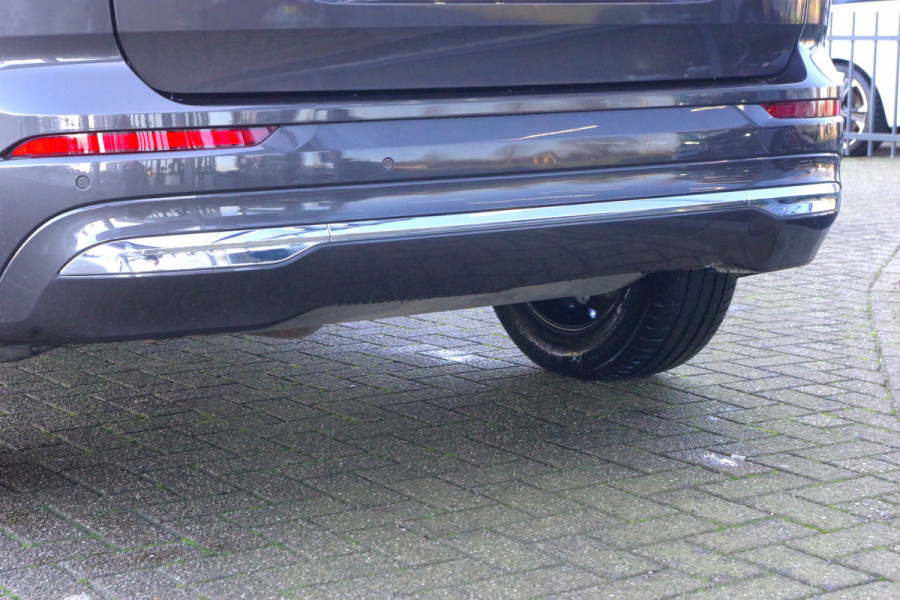 Volvo XC60 2.0 T6 LongRange Plug-in Hybrid AWD 350 PK Inscription Expression, Leder, Panoramadak, Camera,