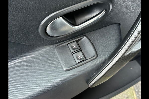 Dacia Logan MCV 0.9 TCe Stepway Navi Airco Camera PDC