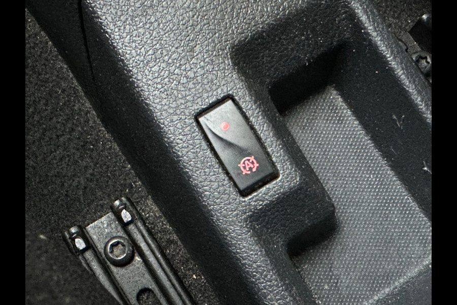 Dacia Logan MCV 0.9 TCe Stepway Navi Airco Camera PDC