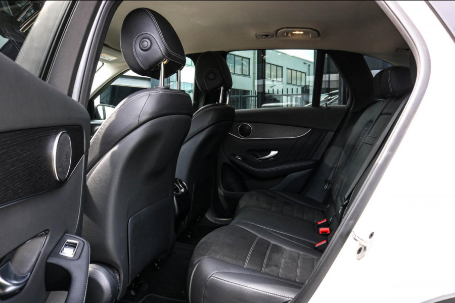 Mercedes-Benz GLC 300e 4MATIC AMG - MEMORY - 360 CAM - CARPLAY GLC300 - DEALER ONDERHOUDEN - EERSTE EIGENAAR - NIGHT PAKKET