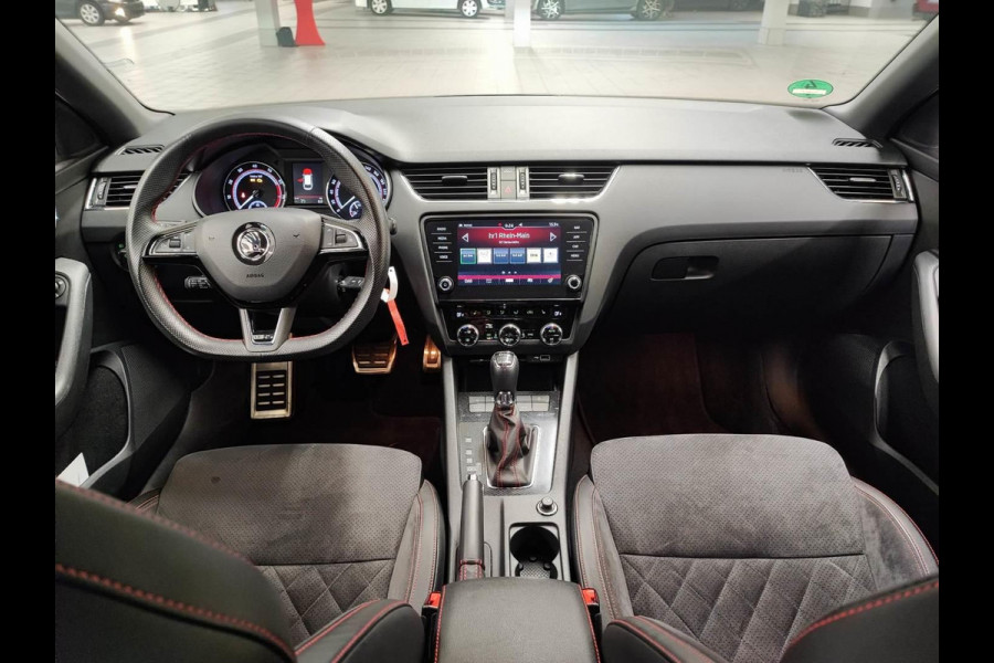 Škoda Octavia Combi 2.0 TSI RS 245 Business