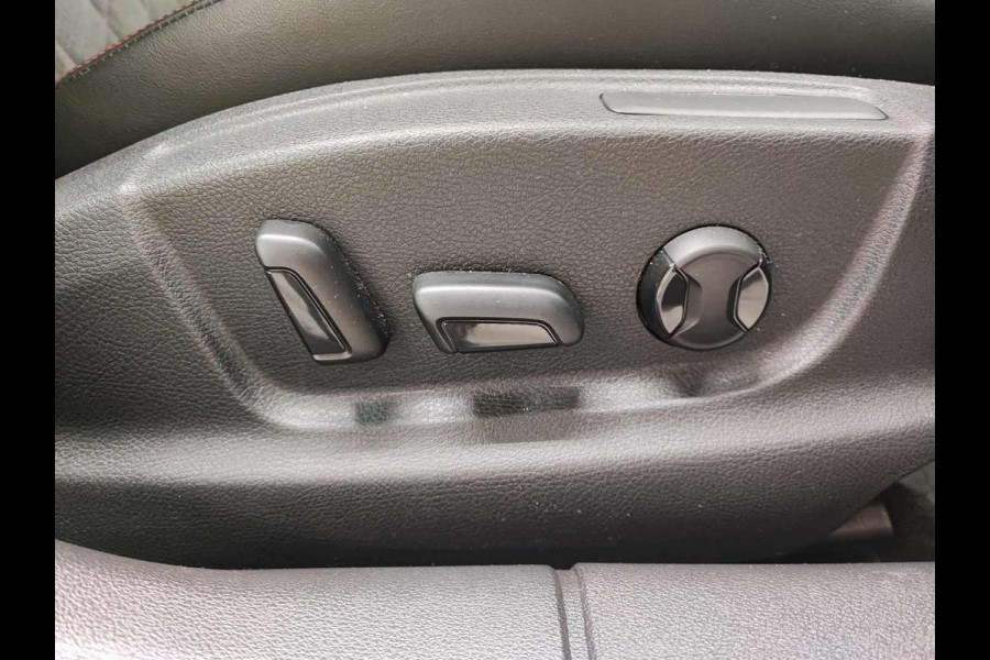 Škoda Octavia Combi 2.0 TSI RS 245 Business