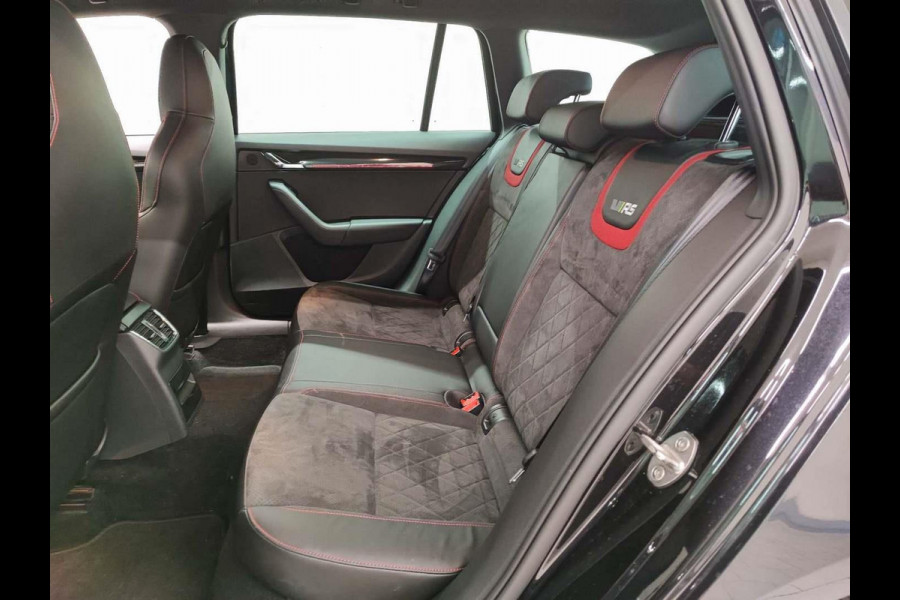 Škoda Octavia Combi 2.0 TSI RS 245 Business