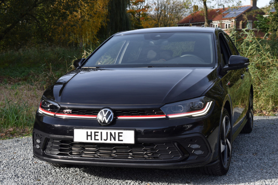 Volkswagen Polo 2.0 TSI GTI TSI 210PK DSG GTI-SPORT IQ-LIGHT/PDC/CARPLAY