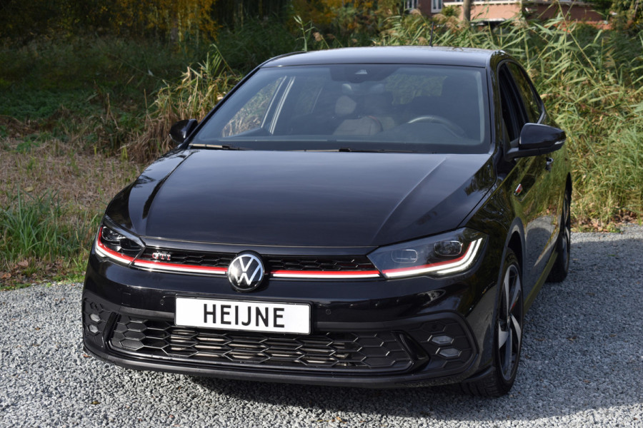Volkswagen Polo 2.0 TSI GTI TSI 210PK DSG GTI-SPORT IQ-LIGHT/PDC/CARPLAY