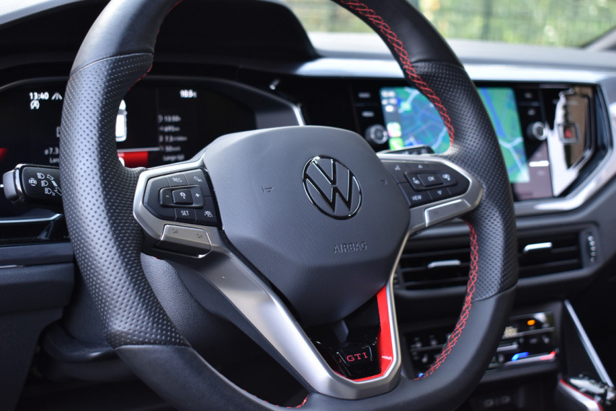 Volkswagen Polo 2.0 TSI GTI TSI 210PK DSG GTI-SPORT IQ-LIGHT/PDC/CARPLAY