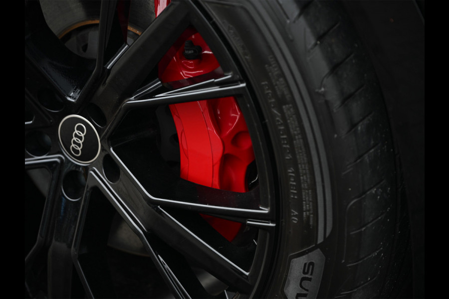 Audi Q8 e-tron 50 quattro S Edition 95 kWh · NL-auto · Panoramadak · RS-seats Memory seats · Leder · Adaptive cruise · Keyless · Stuurverwarmin