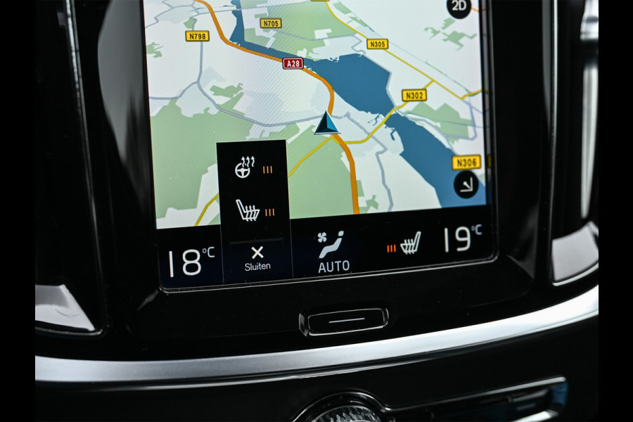 Volvo S60 2.0 B4 R-Design · NL-auto · Adaptive cruise · Stuur- en stoelverwarming · Achterbank verwarmd · Harman/Kardon · Memory seats · K