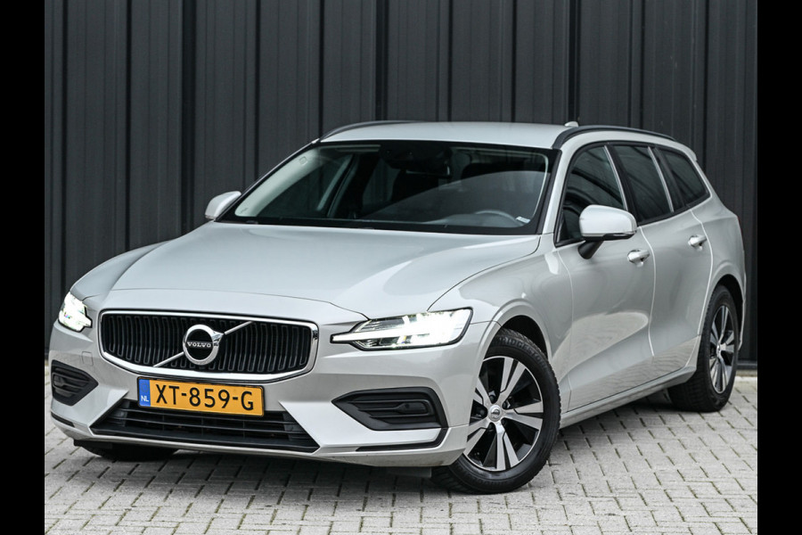 Volvo V60 2.0 D3 · NL-auto · Automaat · Parkeersensoren voor en achter · Cruise control · Led · Virtual cockpit