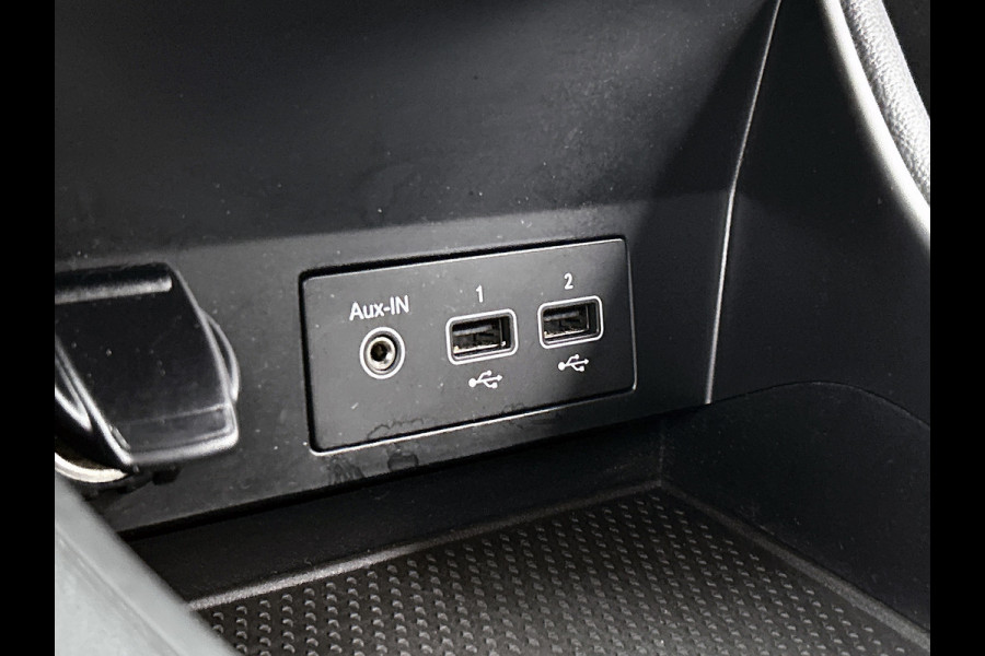 Renault Captur 1.3 TCe 155 Edition One(NL-auto, Goed OnderH, Navi, Camera, Parkeersensoren, Climate Con, Etc)