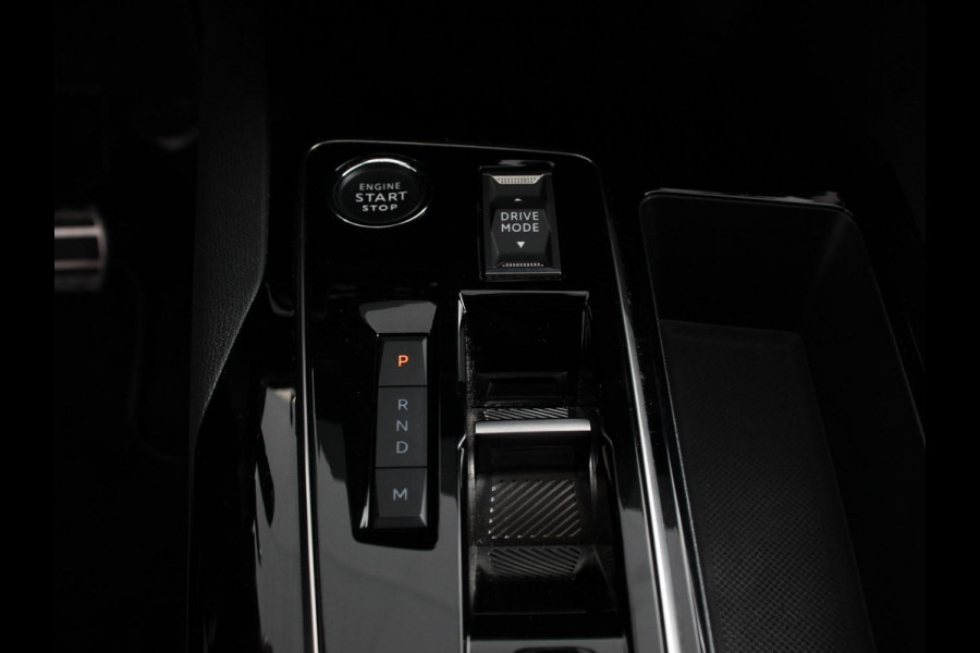 Peugeot 5008 1.2 PureTech 130pk Automaat GT Black Pack | Navigatie | Apple Carplay/Android | Achteruitrij Camera | Dab | Verwarmde voorstoelen | Electrische kofferbak