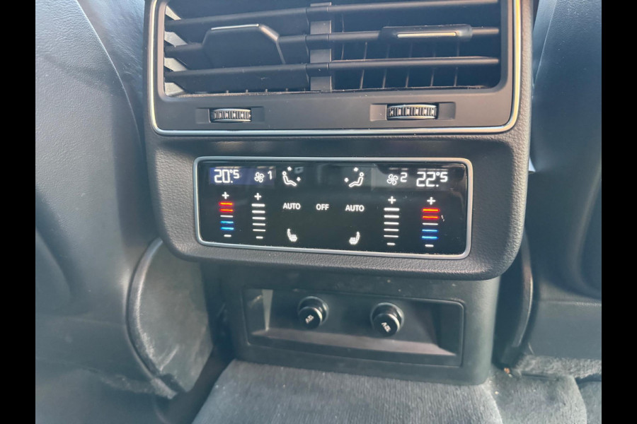 Audi Q8 4.0 TDI SQ8 quattro Pano HUD Softclose 4W besturing B&O 3D