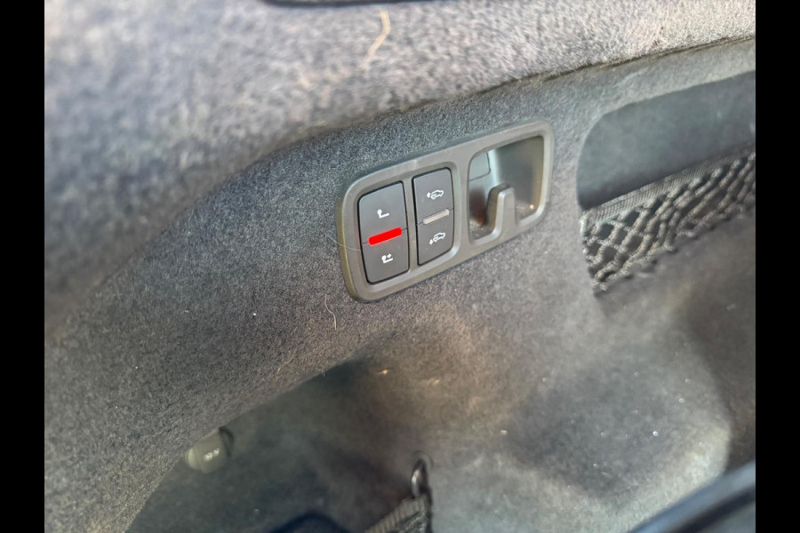 Audi Q8 4.0 TDI SQ8 quattro Pano HUD Softclose 4W besturing B&O 3D