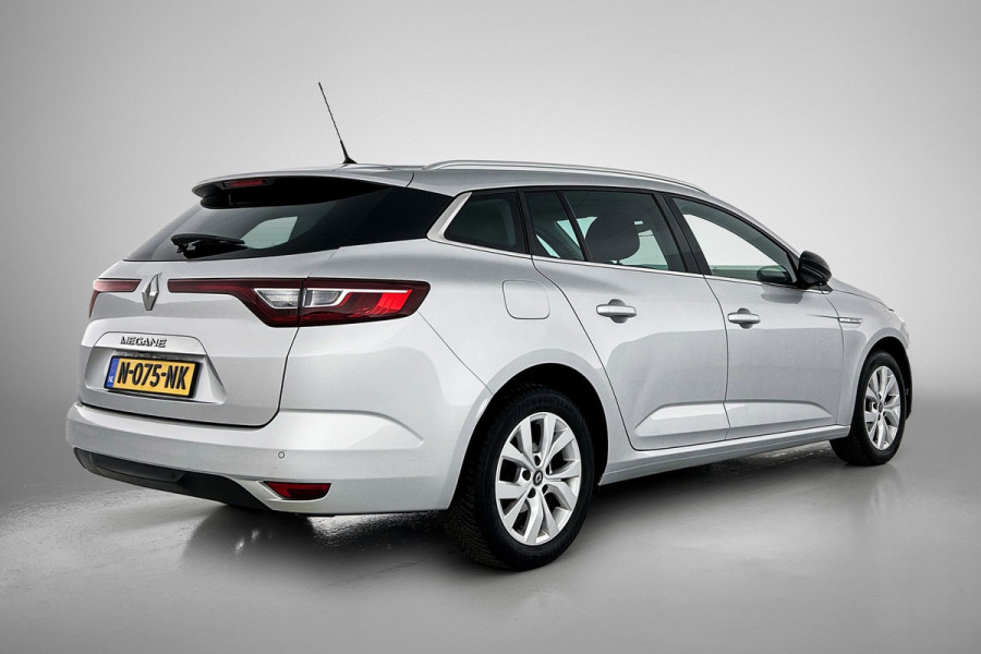 Renault Mégane Estate 1.3 TCe Limited(Goed OnderH, Navi, Camera, StoelV, Parkeersensoren V+A, Etc)