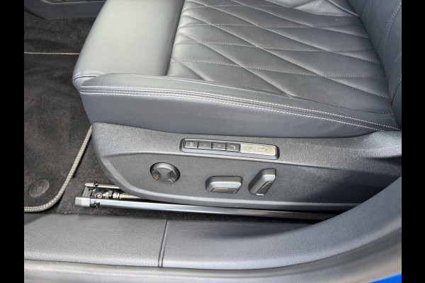 Ford Explorer Premium Extended Range RWD 77 kWh 286pk | Driver Assistance Pack | 21 inch Licht metalen Velgen