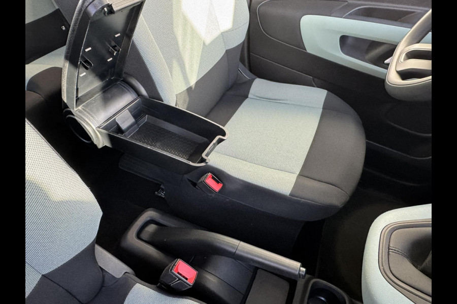 Citroën Berlingo 1.2 PureTech Live Airco Cruise control Bluetooth DAB+ Elektrische ramen Verkeersbord detectie