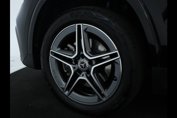 Mercedes-Benz GLA 250 e AMG Plug-In Hybride Panoramadak | Navigatie | MBUX wide screen | Parking support | Inclusief 24 maanden Mercedes-Benz Certified garantie voor Europa.