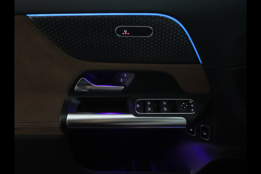 Mercedes-Benz GLA 250 e AMG Plug-In Hybride Panoramadak | Navigatie | MBUX wide screen | Parking support | Inclusief 24 maanden Mercedes-Benz Certified garantie voor Europa.