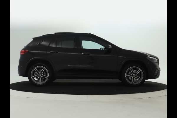 Mercedes-Benz GLA 250 e AMG Plug-In Hybride Panoramadak | Navigatie | MBUX wide screen | Parking support | Inclusief 24 maanden Mercedes-Benz Certified garantie voor Europa.