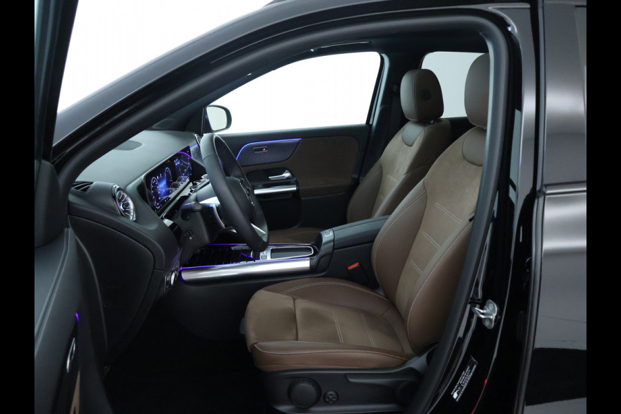 Mercedes-Benz GLA 250 e AMG Plug-In Hybride Panoramadak | Navigatie | MBUX wide screen | Parking support | Inclusief 24 maanden Mercedes-Benz Certified garantie voor Europa.