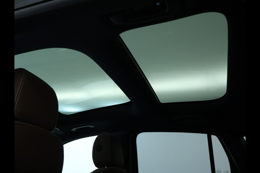 Mercedes-Benz GLA 250 e AMG Plug-In Hybride Panoramadak | Navigatie | MBUX wide screen | Parking support | Inclusief 24 maanden Mercedes-Benz Certified garantie voor Europa.