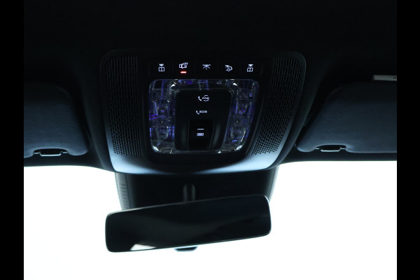 Mercedes-Benz GLA 250 e AMG Plug-In Hybride Panoramadak | Navigatie | MBUX wide screen | Parking support | Inclusief 24 maanden Mercedes-Benz Certified garantie voor Europa.