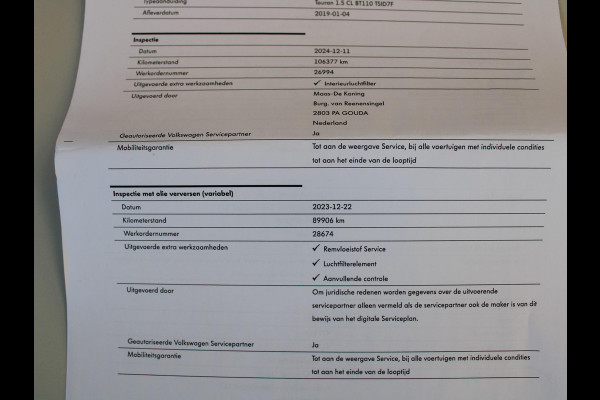 Volkswagen Touran 1.5 TSI Comfortline | TREKHAAK | NAVIGATIE | ACHTERUITRIJCAMERA |